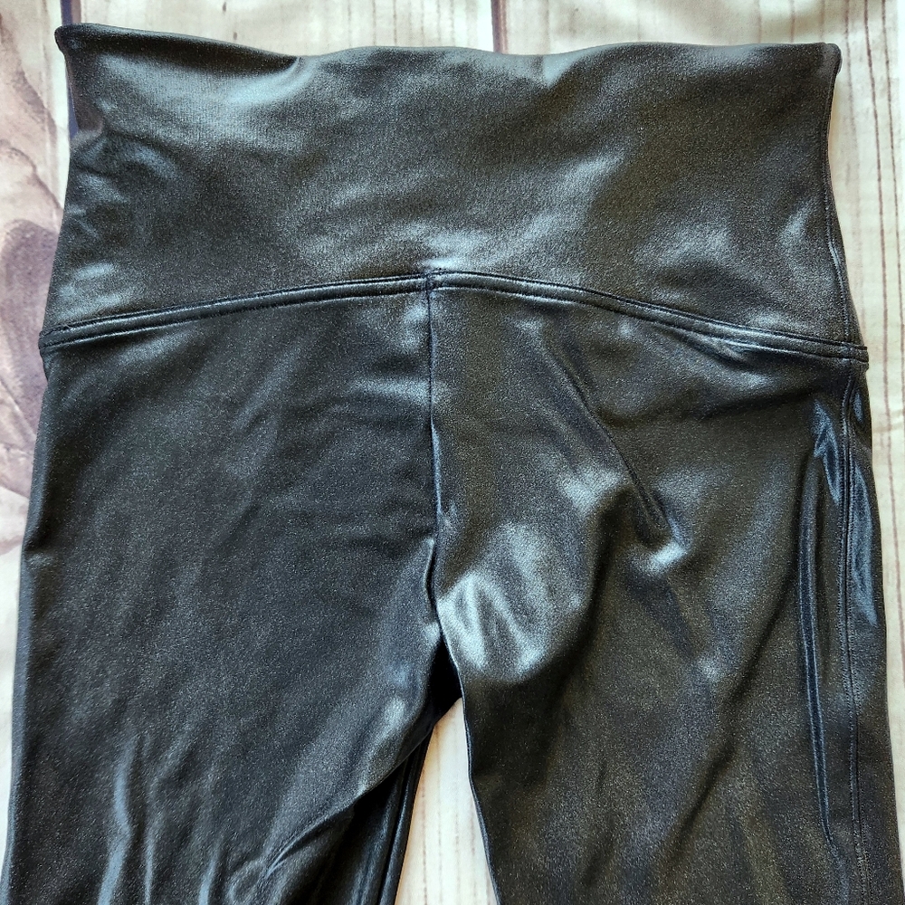 SPANX "Faux Leather Leggings" Black Slimming Shapewear | Women's Plus Size 1X - Picture 6 of 13